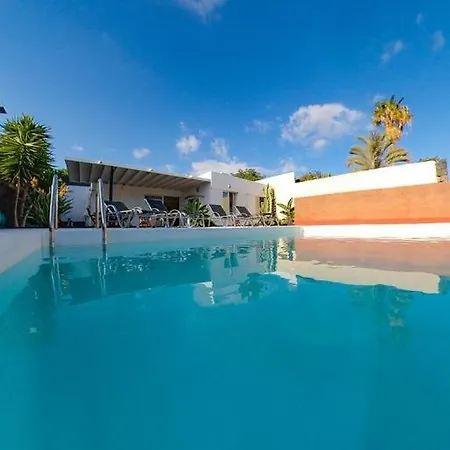 Coloradas House. Villa Playa Blanca (Lanzarote)
